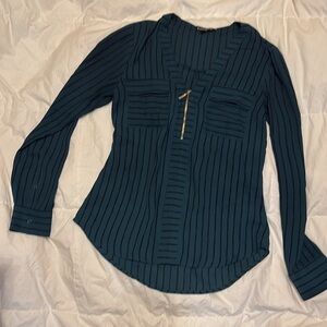 Express 💚  Striped & Pocketed 1/2 Zip Blouse